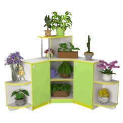 Green Corner No. 2 Yellow / Green water